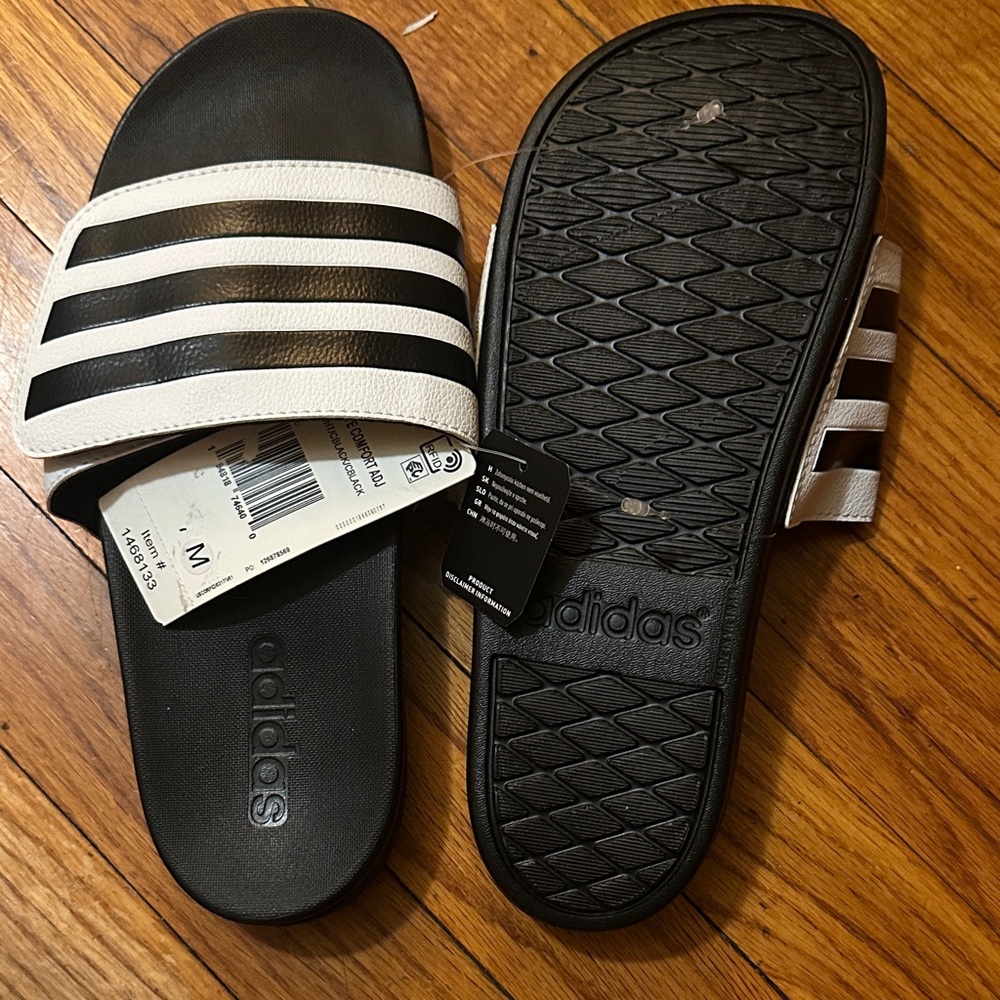 Adidas unisex - Adult Adilette Comfort Adjustable Slides - NWT Sz 7 & Sz 10
